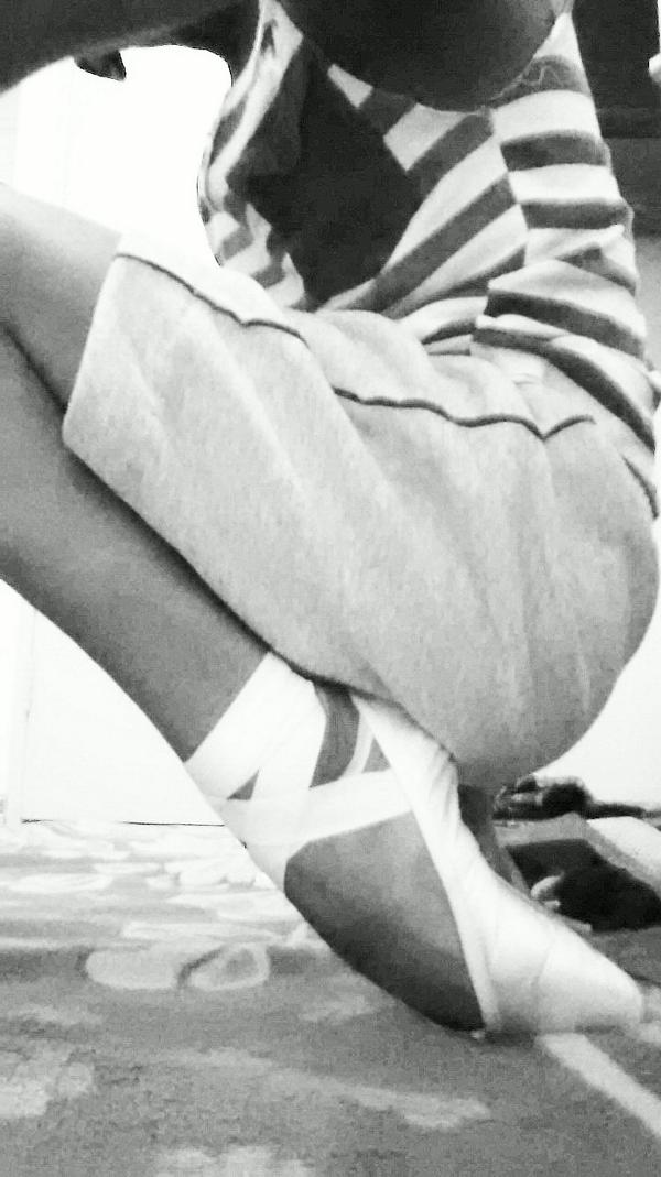 Breaking the feet for better looking pointed feet#ouch