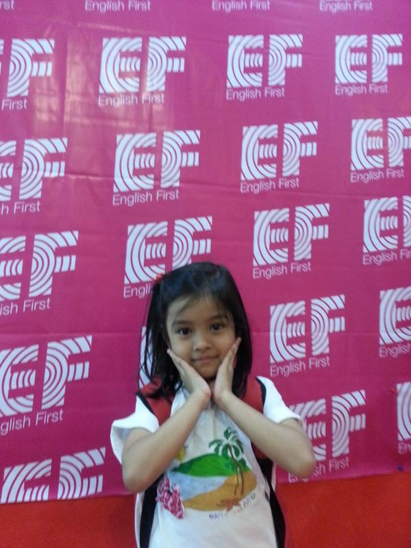 mkarina tweet media