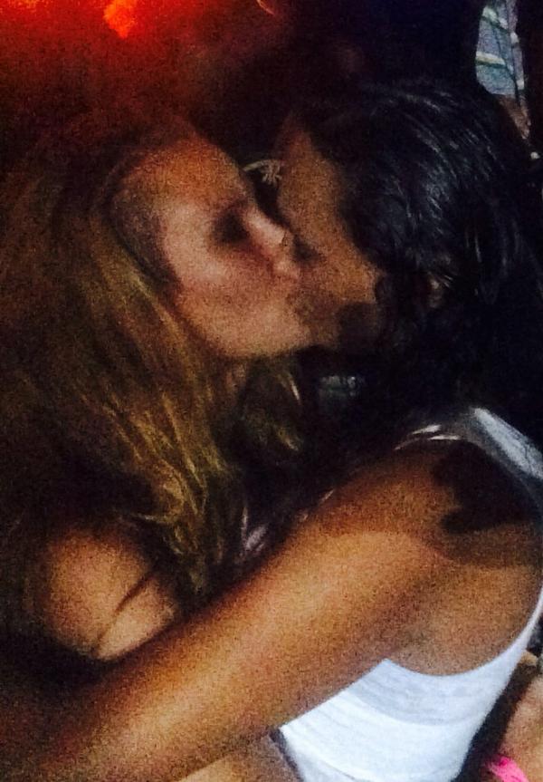 DCP_makeouts's tweet image. #dcpmakeouts