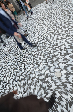 carocomms's tweet photo. Check out @eleykishimoto #flash #graffiti outside Brixton tube station @2MZDesign #studiodb @BrixtonDW #LDF14 http://t.co/77UVz3yXPt
