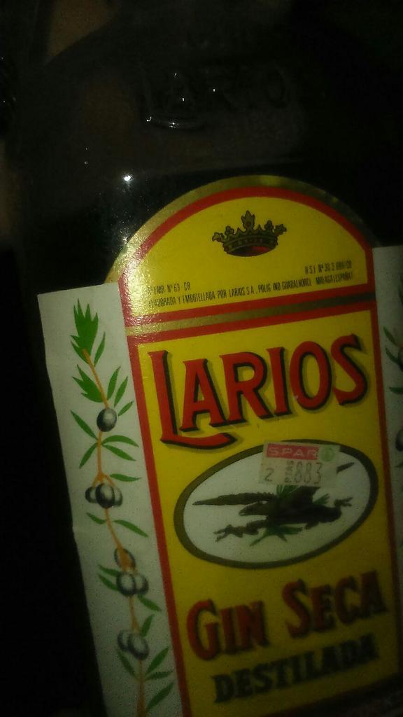 SergioHiSu's tweet photo. Sera verdad q el tiempo es lo q más rápido pasa?#GeneraciónLarios #Cristo2014 Reliquias d 1 noxe intnsa @juanmalvga http://t.co/KScoAcyFcH