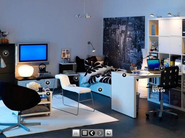 2_dormUL's tweet photo. @UniLifeRPG Jason's room http://t.co/W0TNOFNvDa