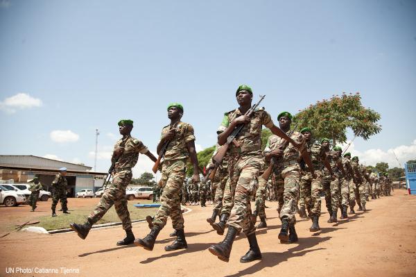 UN_CAR's tweet photo. A parade for peace at the #green2blue transfer of authority.Thank you for your service @_AfricanUnion MISCA. #MINUSCA http://t.co/fubVrWxtdP