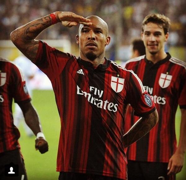 IlSirBando's tweet photo. @NDJ_Official Che GLADIATORE ! Vogliamo Nigel capitano @acmilan #weareacmilan http://t.co/NoRc58EWUB