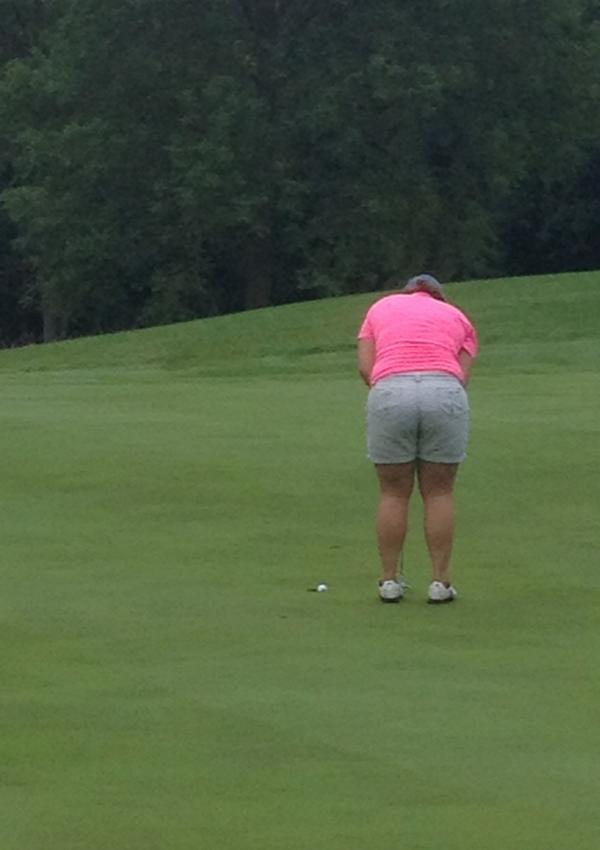 TonkaGolf's tweet photo. BIRDIE! Allie Storm! http://t.co/Gtt4y47icp