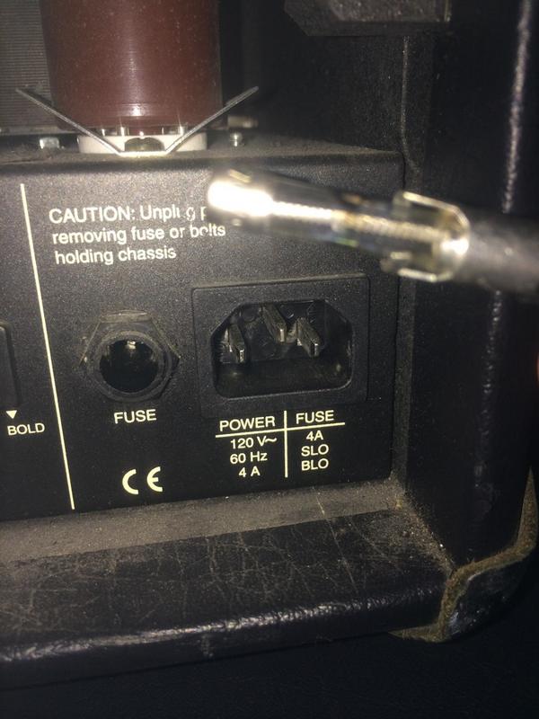 JoeyMascola's tweet image. Blew a fuse in my #mesa #triplerectifier 😫 why are tubes so expensive