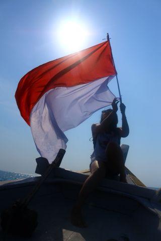 chenilnice's tweet photo. Hey jogja :) "@gksadewo: Merdeka :) @chenilnice: Night, hoammm http://t.co/1Myp1UA6O4"