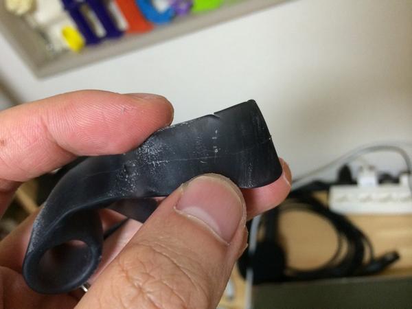 REVIEWSRUNNING's tweet image. #大山式ボディメイクパッド  #使用レビュー ツイート！！
【8日目】もはや足指パッドに切れ目が。耐久性に優れているPROのはずなのによわ〜っ！！
#ダイエット #ランニング #Ｏ脚矯正