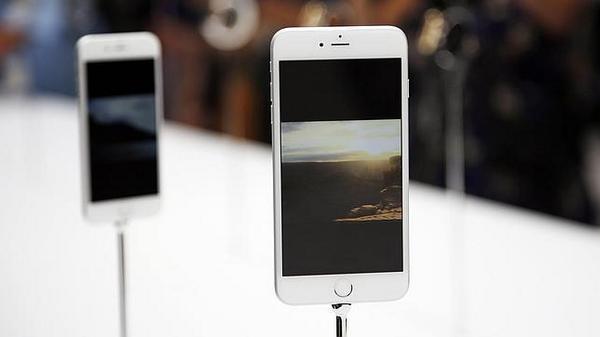 abc_tecnologia's tweet image. Cuatro millones de #iPhone6,  vendidos en solo 24 horas: w.abc.es/h3y4ys #Apple