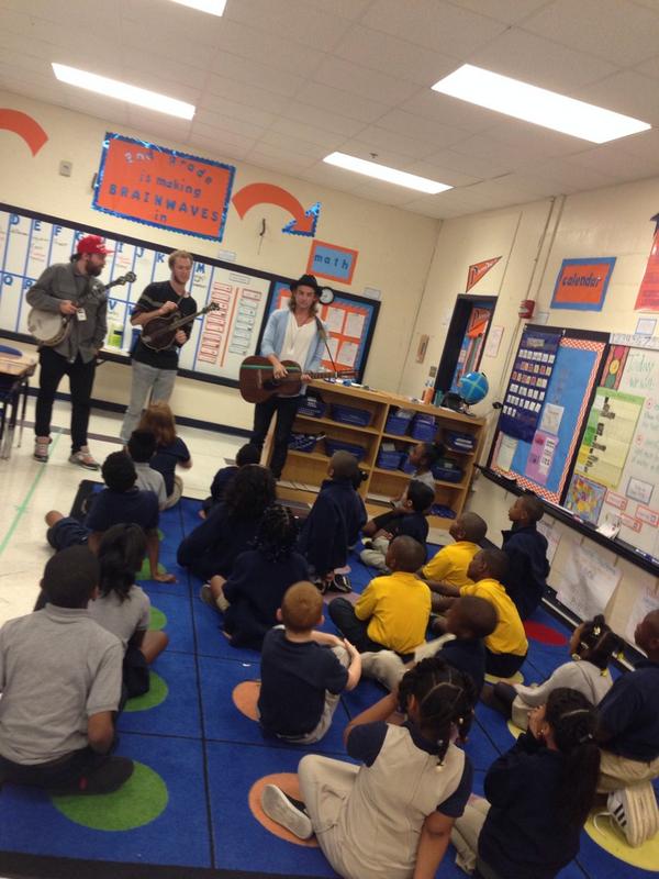 EEPPepperdine's tweet photo. My kids loved having @judahandthelion come to the classroom today!! http://t.co/4f0E28RUow