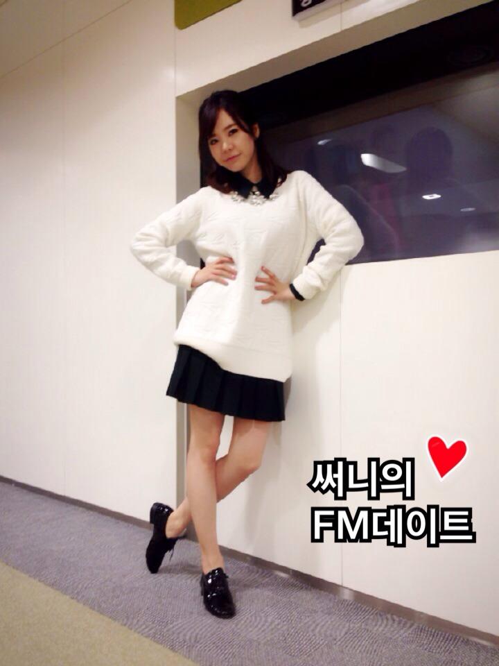 BxlV7PzCQAAInM_.jpg:large