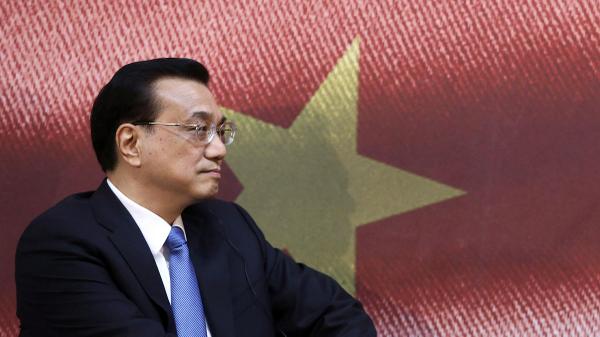 business's tweet photo. Without stimulus, China unlikely to meet growth target: http://t.co/AttijNhOP3 http://t.co/5m2KNR3hTA