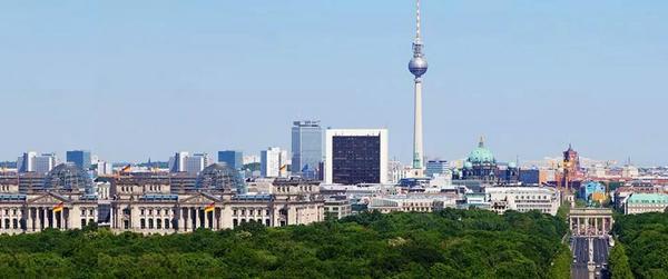 TPAPersonal's tweet photo. Unbesetzte #Ausbildungsplätze #2014 !!! 

Möglichkeiten zur Lösung finden Sie auf:
http://t.co/GfSAS7RTLF http://t.co/APkJo5KNG5