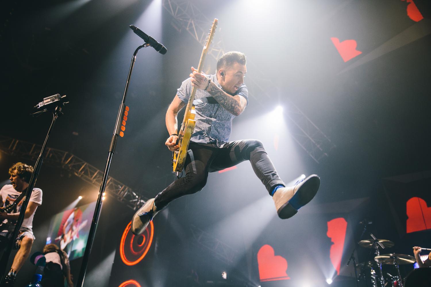 McBusted (mcbusted) | Twitter