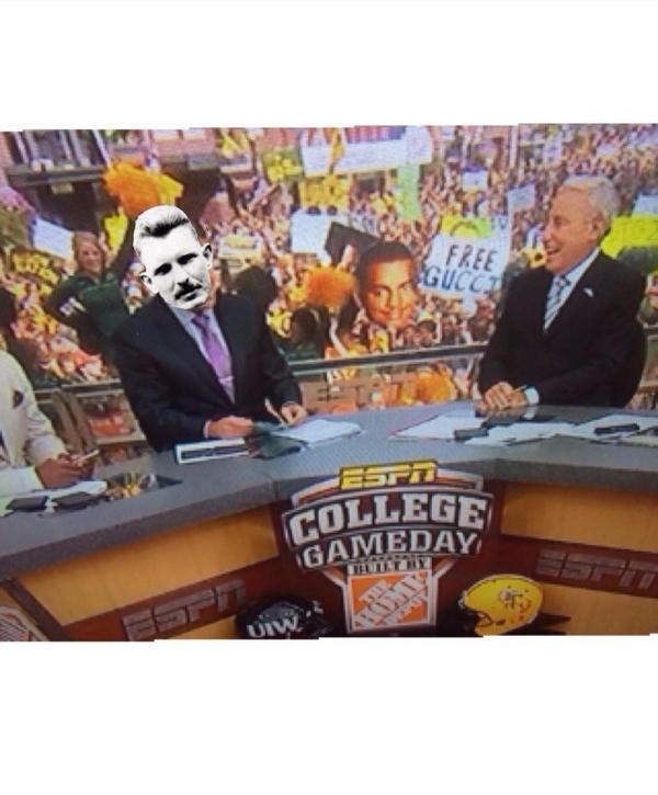 AIvinYork's tweet photo. I'm so great, I'm a host on @CollegeGameDay http://t.co/IPsByn50ac
