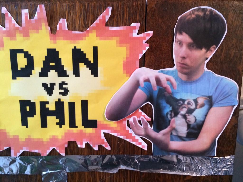 Dan and cheap phil minecraft