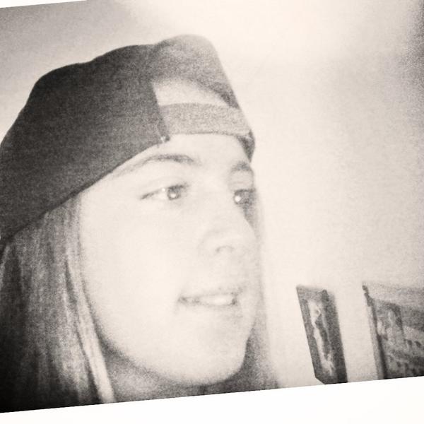 anabelisla13's tweet photo. Buenas tardes http://t.co/w9FEDQ3DA2