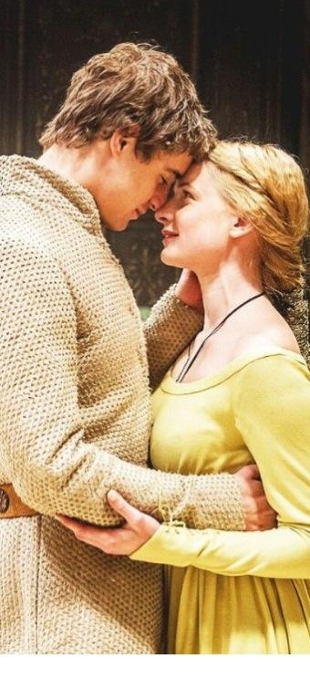 mad4_max's tweet photo. #maxirons #thewhitequeen http://t.co/fYlZ0k0zgk
