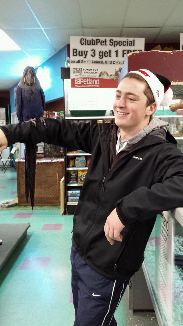 BrnMrphy's tweet photo. @DrewHouseholder Happy Birthday dude http://t.co/glSohySZgo