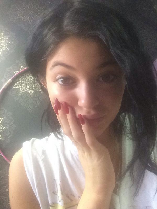 KylieJenner's tweet photo. http://t.co/fNz9asj4PA