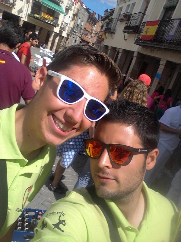 deivishh's tweet photo. Y hoy acabamos las fiestas de cifuentes! Hasta el 18 nos tomamos un respiro...!! Y muy merecido!! http://t.co/NLw90ebrv6