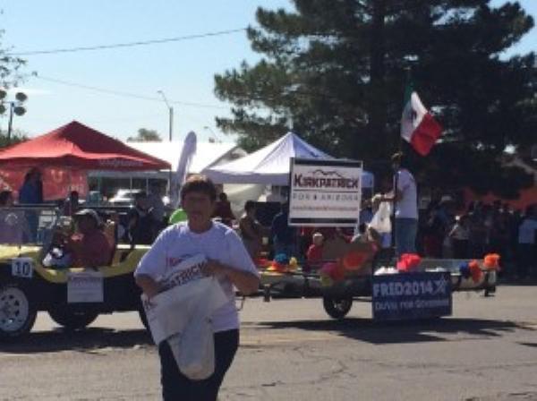 Democrat Ann Kirkpatrick flies Mexico flag at event (No American flags)