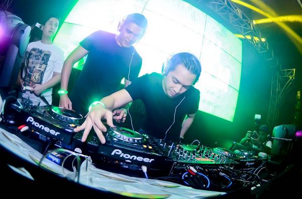 #EDF <a href="/foundry8/">THE FOUNDRY No.8</a> <a href="/LEVEL_II/">LEVEL_II FOUNDRY8</a> thanks for having us <a href="/Supernova_prod/">Supernova production</a> !!