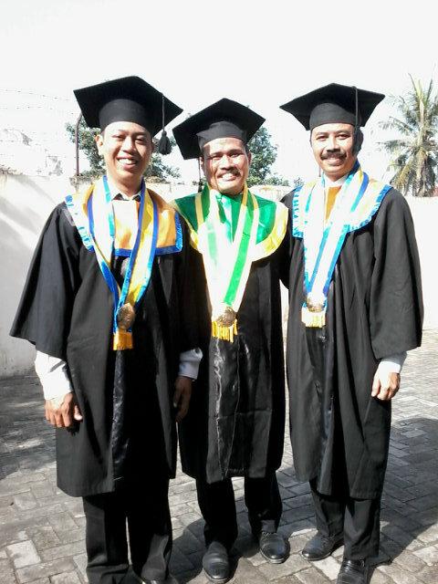 Akhirnya wisudaaaaa... :*