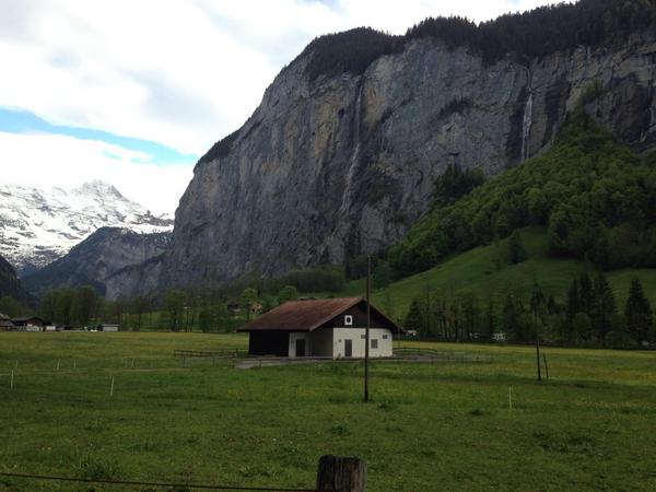 dss102030's tweet photo. @zezoatb @Kaprun2 http://t.co/VCY9q1HfQz
