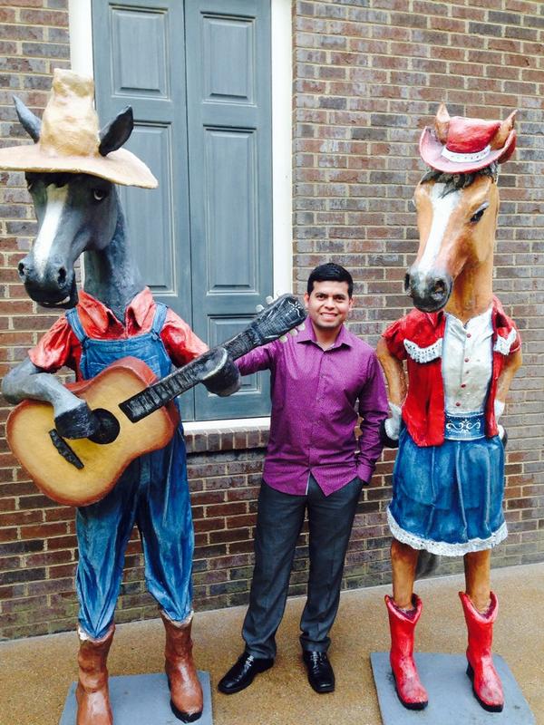 caesarhdz's tweet photo. #Nashville http://t.co/3EnMR98gi6