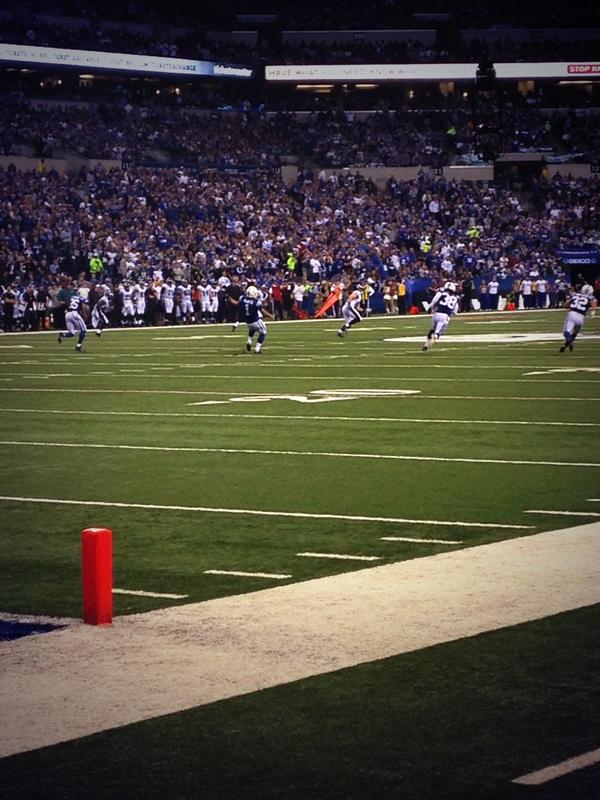 The_Office_Bets's tweet image. Flawless form💯 #thestaredown #touchback @PatMcAfeeShow