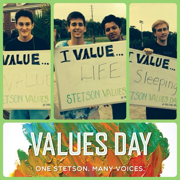 StetsonU's tweet photo. RT @jcurryreslifer: Fun with Gordis & Smith Residents #StetsonU #stetsonvalues #stetsonra http://t.co/8TZpWilnmN