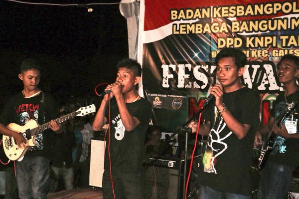 BabaONge's tweet photo. @Annas_Gembok http://t.co/t8TpLU7Tan