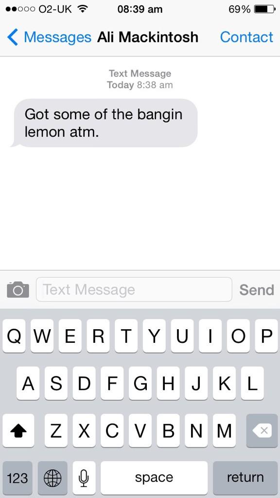 Bizzle301987's tweet photo. This cunt won't stop txting me #AliMac http://t.co/i7fS1DcRs5