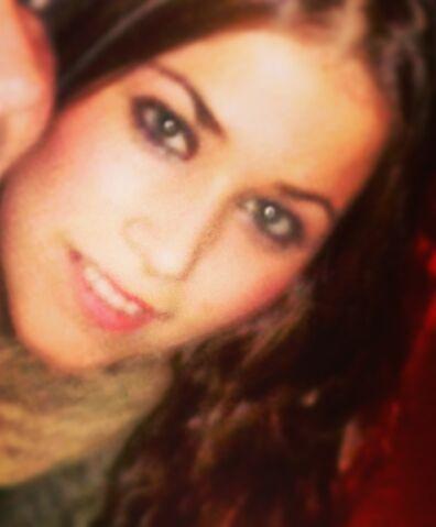 josemcs90's tweet photo. @LorenaBA92 la persona que llena mi vida de felicidad. Te quiero muchito! http://t.co/9AEfoF43dC