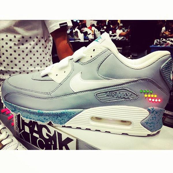 Nice Kicks tweet media