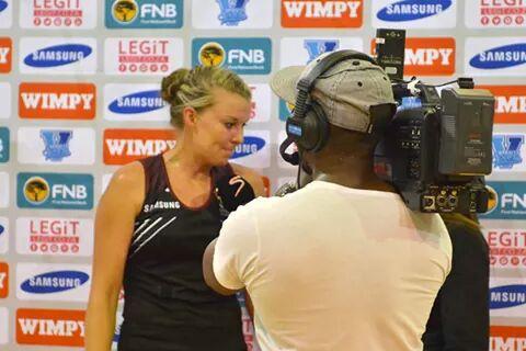 Puknetbal's tweet photo. Media interview @nadia uys http://t.co/1AICwW0bJJ