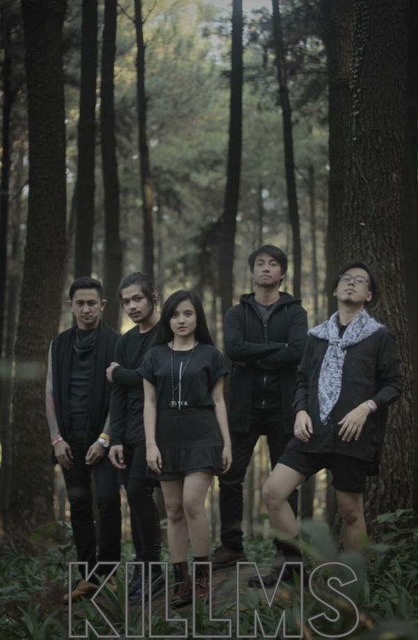 #BMInews Vira Razak Resmi Gabung dengan Killing Me Inside . <a href="/virarazak/">Vira.H.Ar'razak</a> <a href="/KILLINGMEINSIDE/">Killing Me Inside</a>