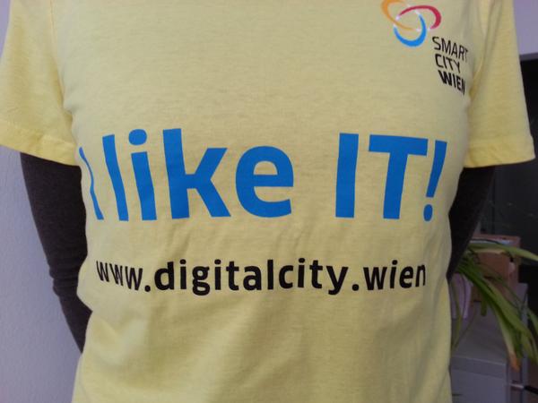In Wien sind heute tausende Menschen in Shirts mit der schönen URL digitalcity.wien unterwegs. We like IT!