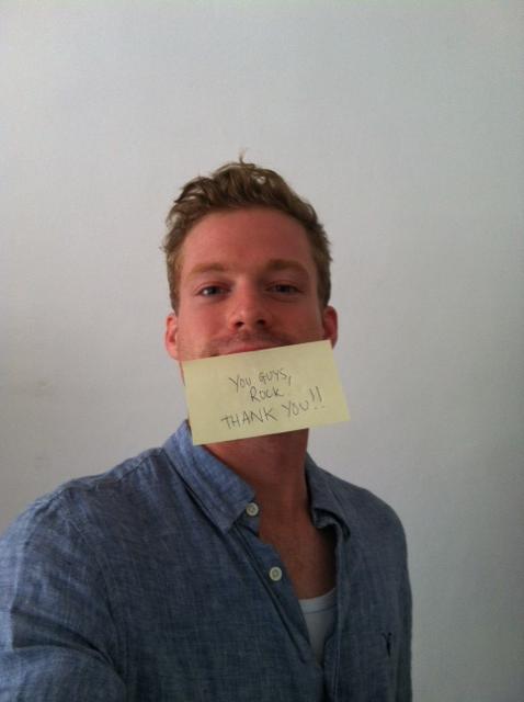 samthynereid's tweet image. @SamReidFans hello there, a little bird told me about you guys last night and i came here (1st time!) to say... 
love