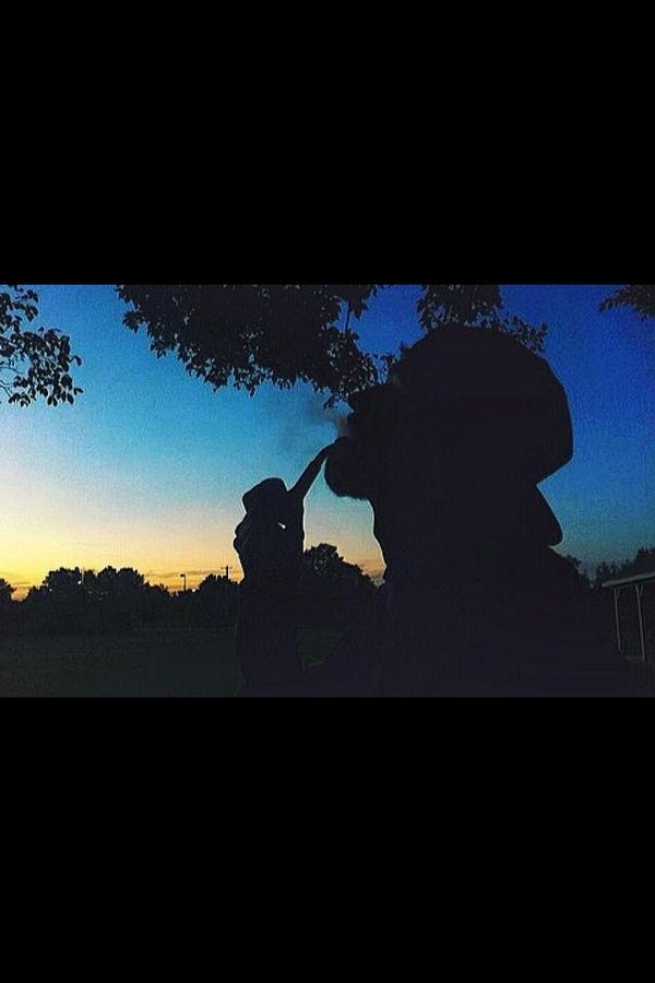 day1000000 tweet picture