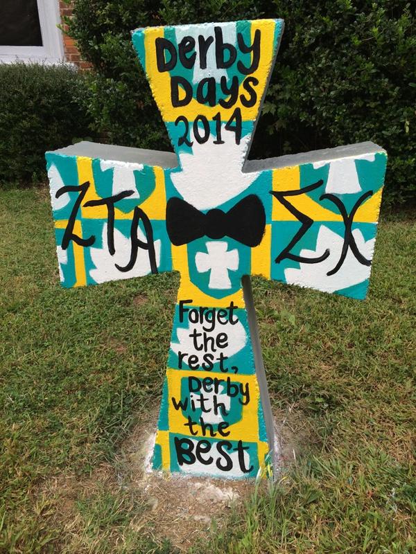 <a href="/UTMartinZTA/">Zeta Tau Alpha | ΔΜ</a> was out painting late last night! Great job ladies, good luck with the rest of the week! #DerbyDays