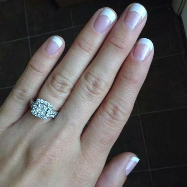 amish_la's tweet photo. Do your own Manicure with Jamberry Nails. http://t.co/oasH10H1OH http://t.co/9CymDajuI6