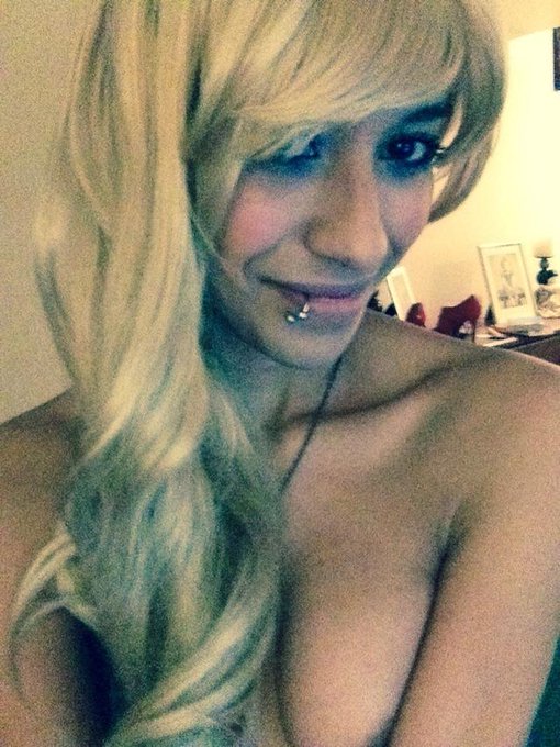 Almost.....ready....almost http://t.co/kJz30mjnPD<a href="/tag/courtneypage"class="tags"><span>#courtneypage</span></a><a href="/tag/ilovemygirlfund"class="tags"><span>#ilovemygirlfund</span></a><a href="/tag/mygirlfundgir"class="tags"><span>#mygirlfundgir</span></a>