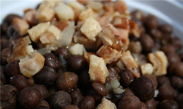 Ļoti vienkāršs, ļoti viegli pagatavojams, sātīgs, lēts un ļoti garšīgs ēdiens. Der gan ... receptes.eu/recipe/pelekie…