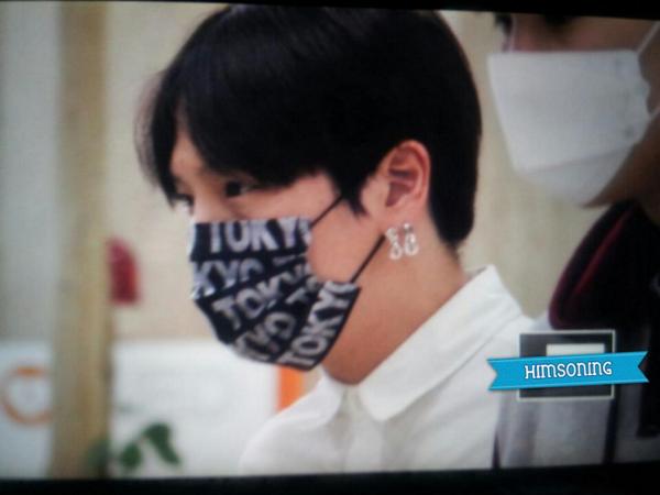himsoning's tweet photo. [PRE] 140916 김포공항 입국 ( @BAP_Himchan )
오빠 수고하셨어요>____< http://t.co/TDR9bvyGcE