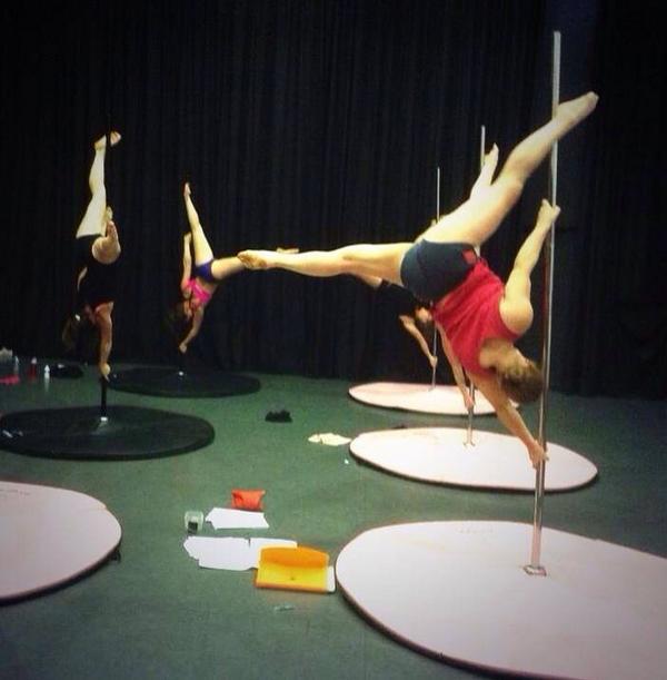 CoulsdonPoleFit's tweet photo. Spaces on our 6.00pm class for Beginners and 7.00 class for Inverters. Book on!
8.00pm class Fully Booked http://t.co/91dnV5wASK
