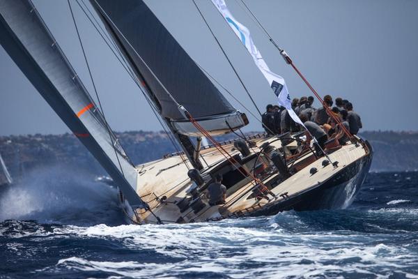 YACHTemoceans's tweet photo. Success for 2 @ClaasenShipyard #yachts #SYFirefly @OfficialJClass #SYLionheart http://t.co/OqANnDa5zs #sailing #yacht http://t.co/YEKQStTN5z