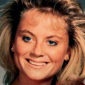 Happy 43rd Birthday, Amy Poehler! See Her Standout Hairstyles Through the Years  