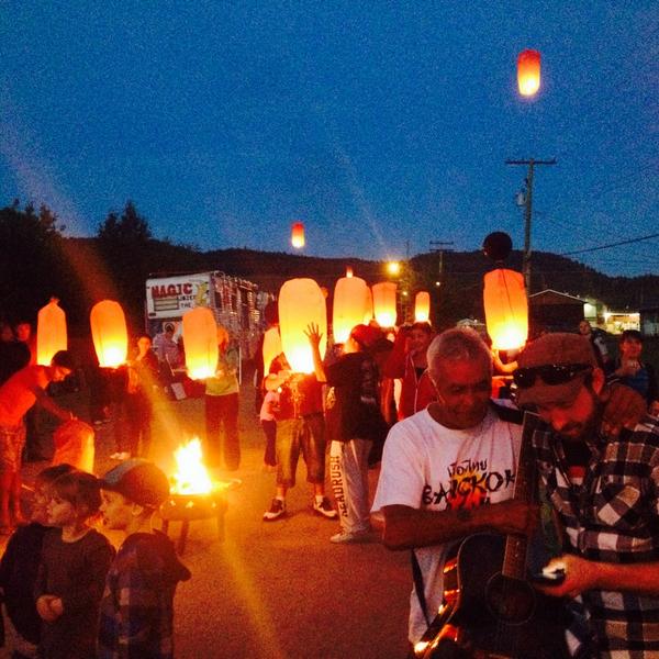 EmilyColomboFSJ's tweet image. Fort at James and Nakazdli sign historic protocol of respect and collaboration. Hold bock party together to celebrate